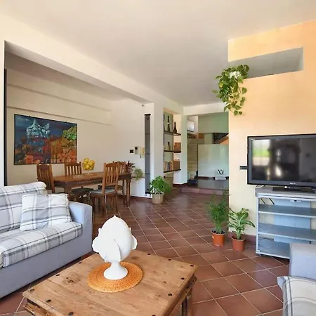 Iflat Leone Villa Palermo